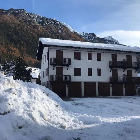 アパート Panoramico Orso Bianco *